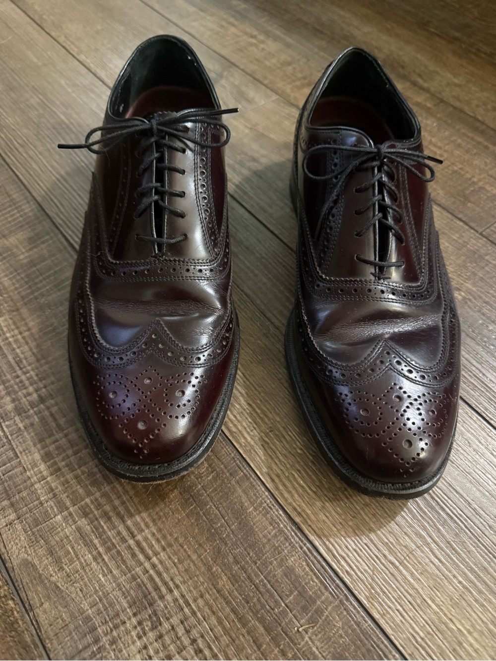 Florsheim Men’s Burgundy Wingtip Derby Oxfords